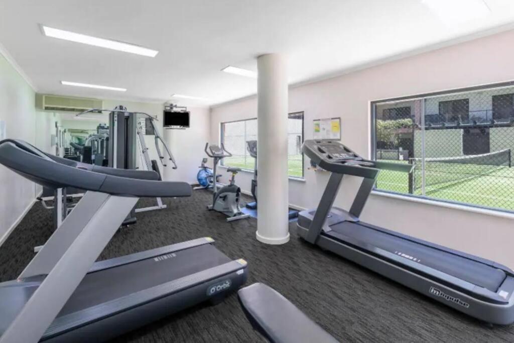 City & Lakeside With Free Parking, Pool And 10 Mins Walk Into The City Perth Exteriér fotografie